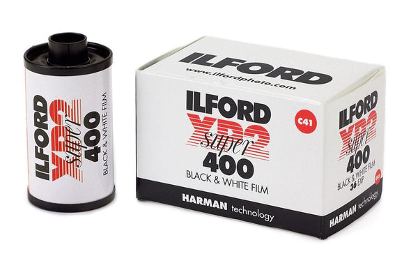 Ilford XP2 Super, B&W 400 ISO 36/135mm - fotokarelia.fi
